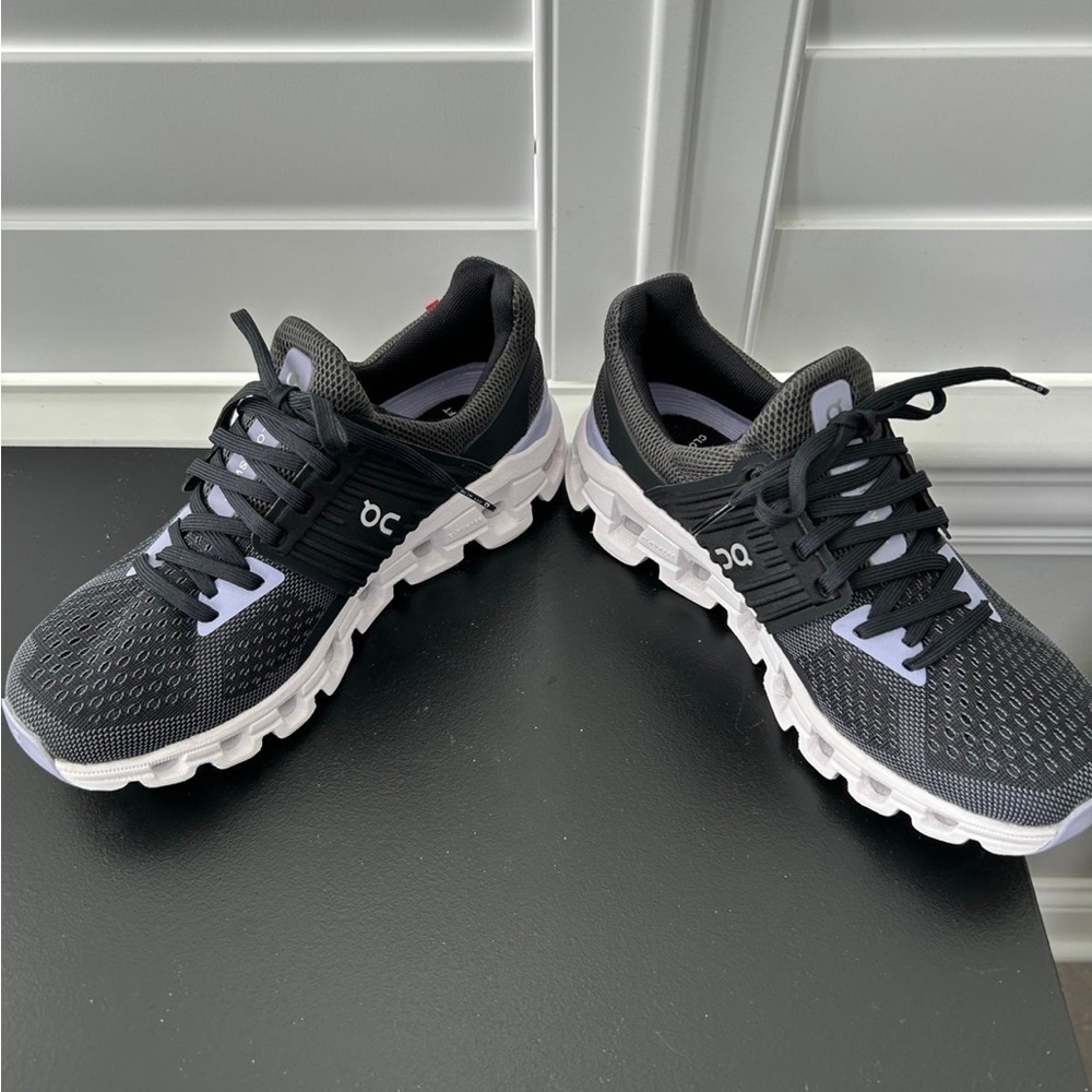 🔥NEW🔥WOMEN'S CLOUDSWIFT- MAGNET & LAVENDER ON RUNNING - Picture 2 of 9